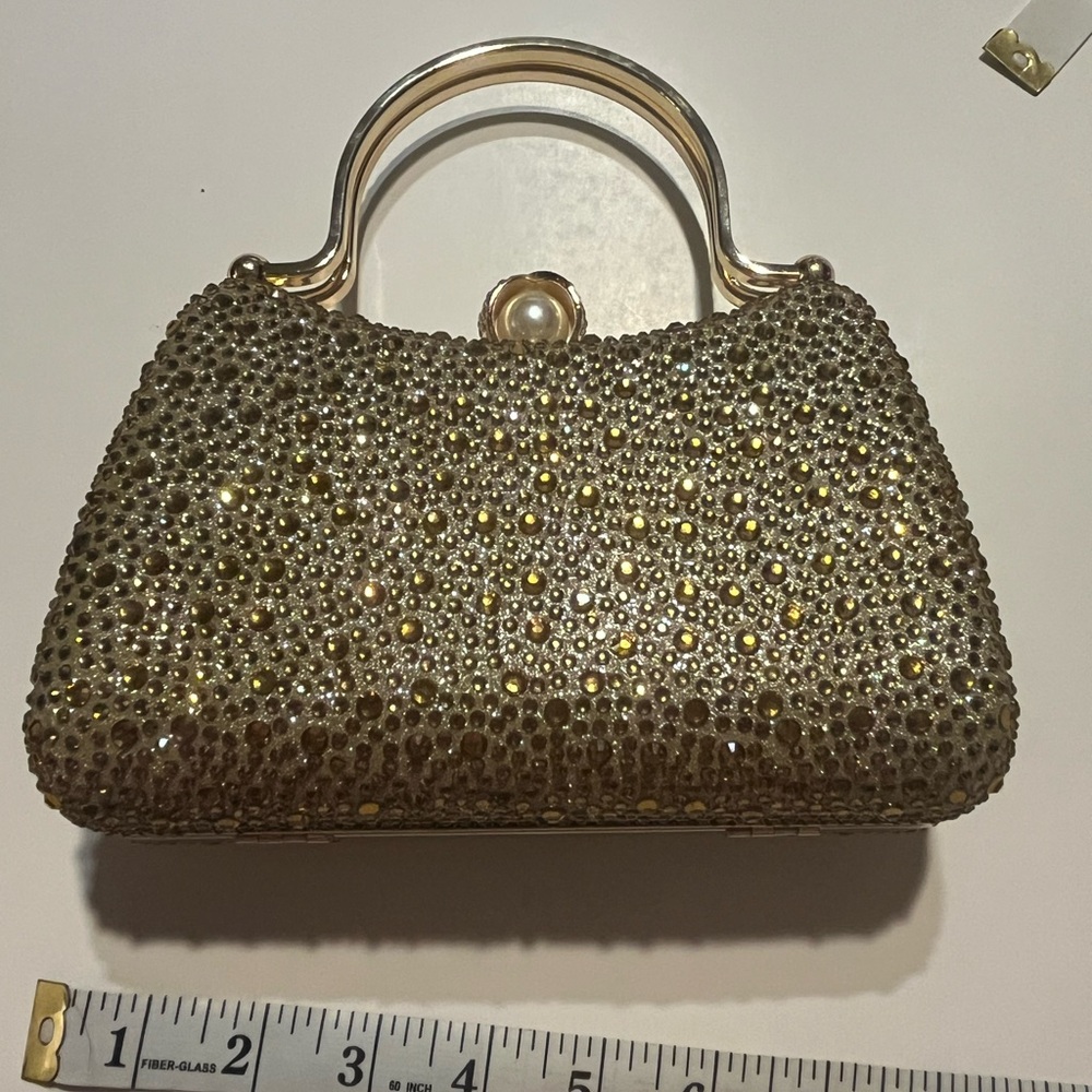 Elegant Gold Evening Clutch